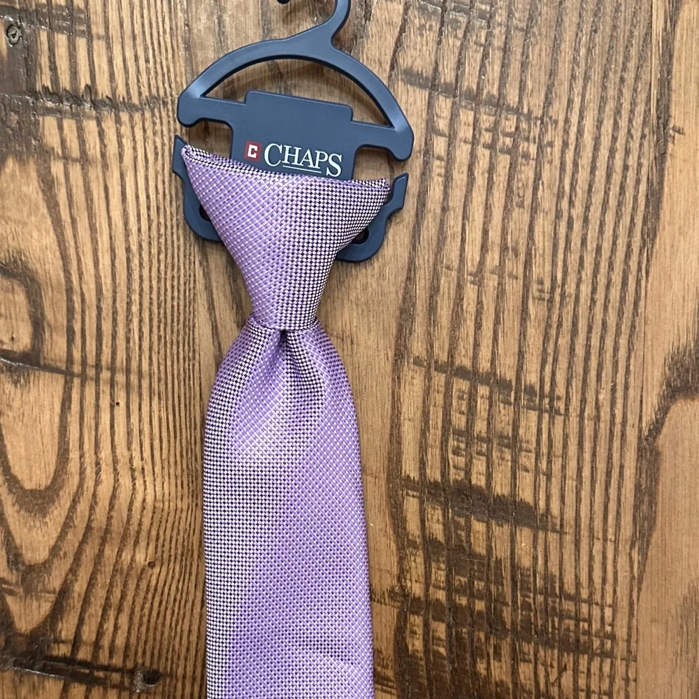CHAPS Lavender Micro-Pattern Boy’s Neck Tie great SPRING color